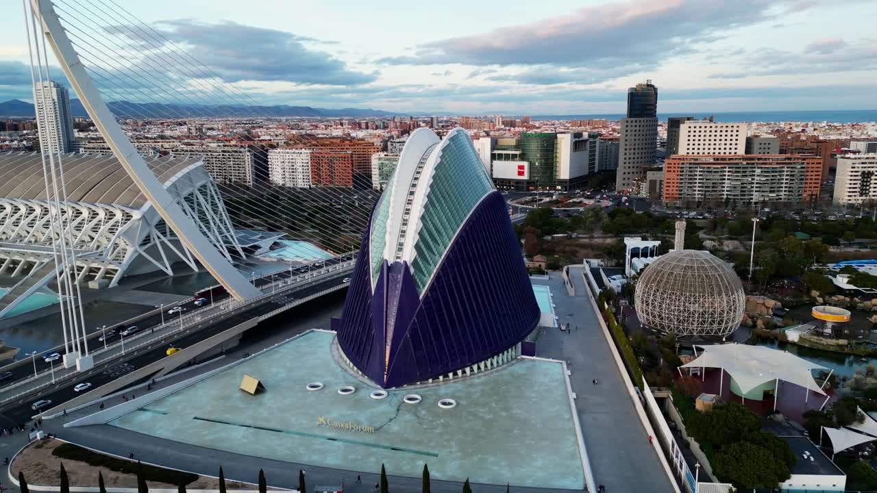 Stunning aerial footage showcasing the CaixaForum València and the Àgora within the City of Arts and Sciences complex in Valencia, Spain.