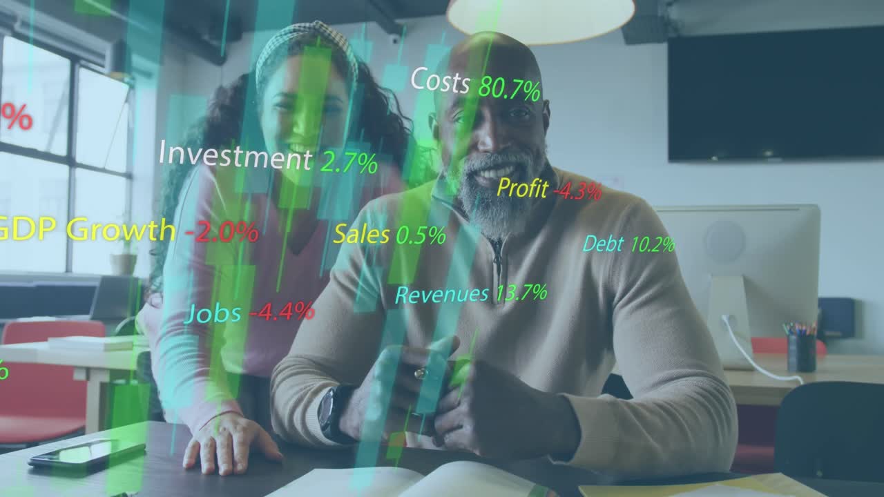 Animering av finansiell databehandling över diverse affärspersoner som ler på kontoret