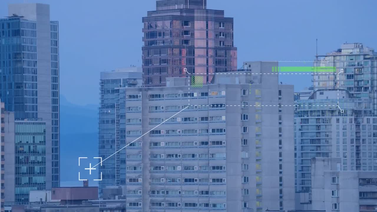 animación del procesamiento de datos sobre una vista aérea de edificios altos.