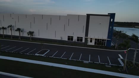 aerial view of manatee county logistics center situated to the south of tampa bay, manatee county provides excellent connectivity via us-301, i-75 and i-4