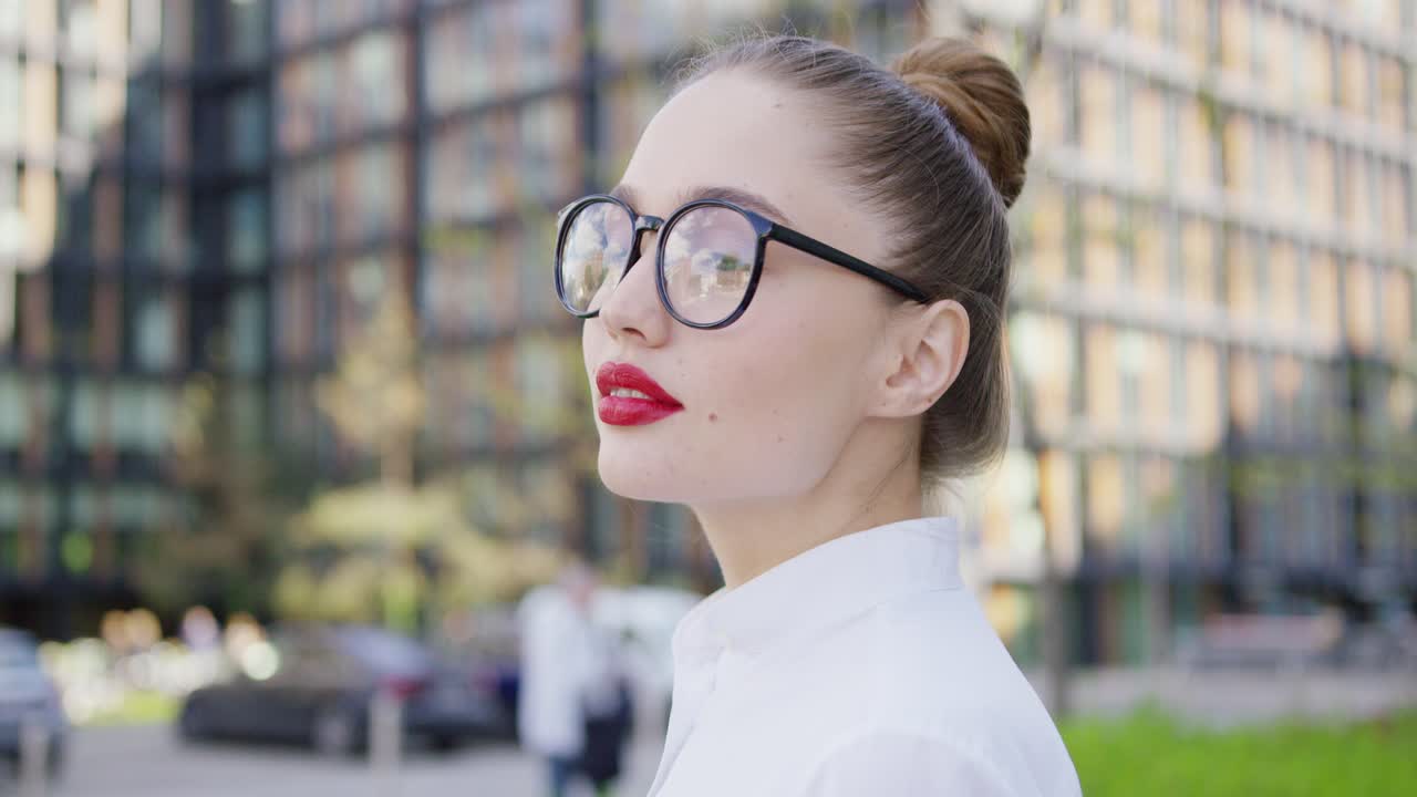 hermosa joven estudiante