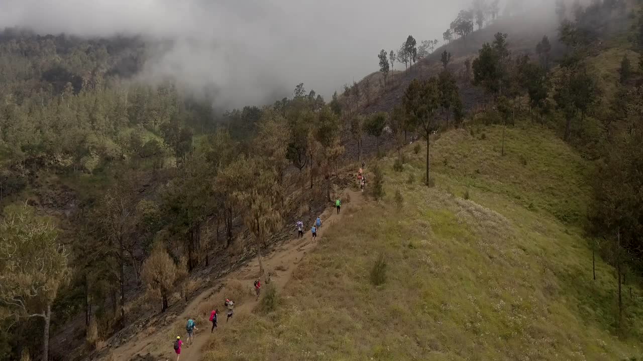 Aereo: Monte Rinjani a Lombok, Indonesia