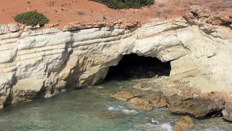 Petra-Tou-Romiou,-El-Lugar-De-Nacimiento-De-Afrodita,-Paphos,-Chipre.