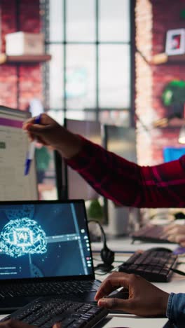 vertical video call center agents using artificial intelligence tech to help customers