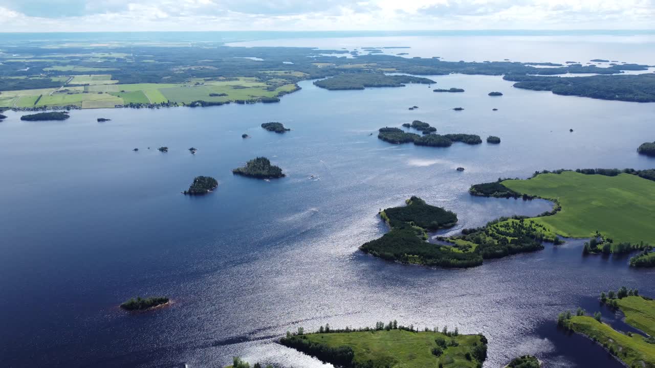 레이크 세인트 존 공개 샷, 여름