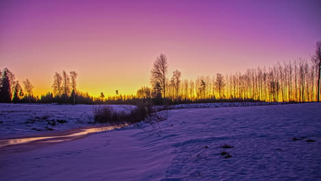 Sonnenaufgang-Am-Wintermorgen.-Bunter-Himmel,-Zeitraffer