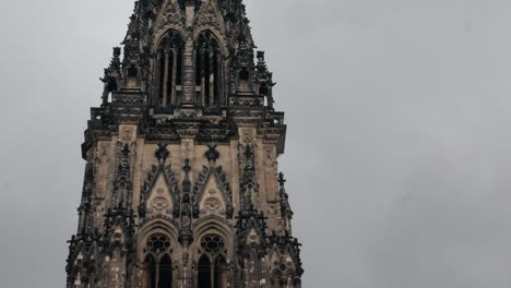 agosto de 2020, hamburgo, alemania: vista de la torre de san