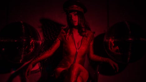 mujer rojo rusia 4k 16