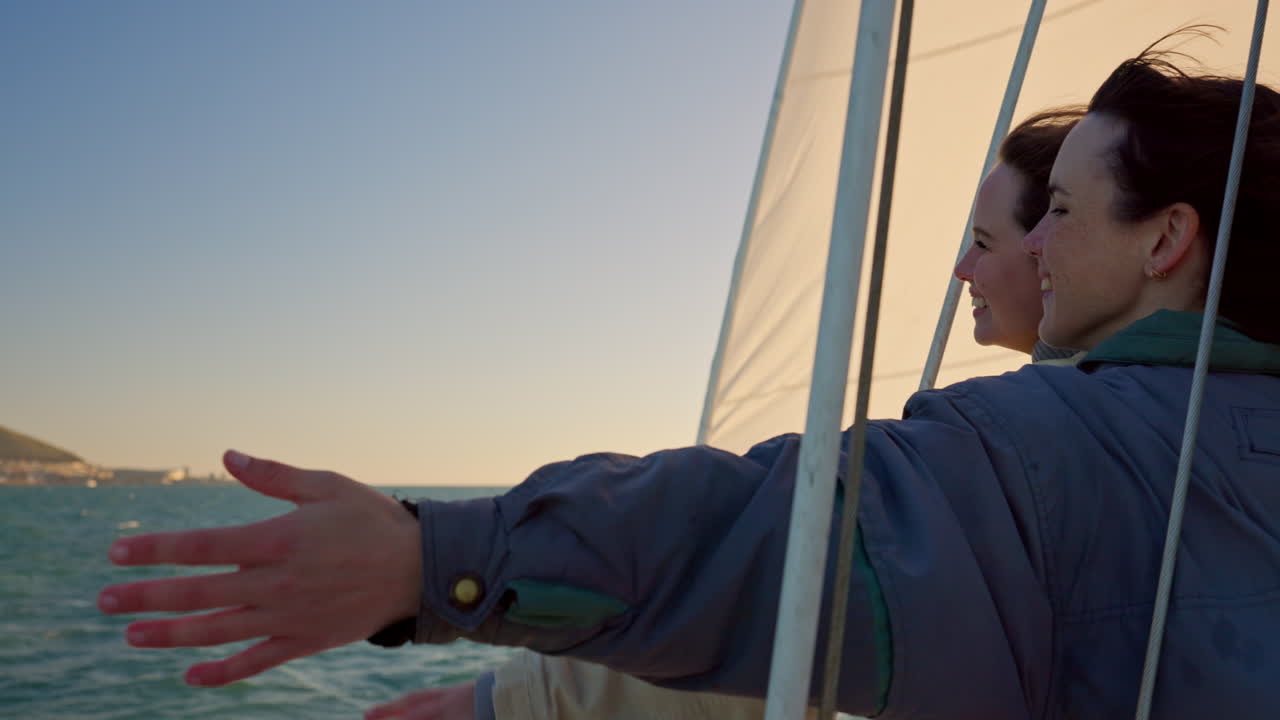 항해, 배와 친구들과 바다에서 휴가를 보내기