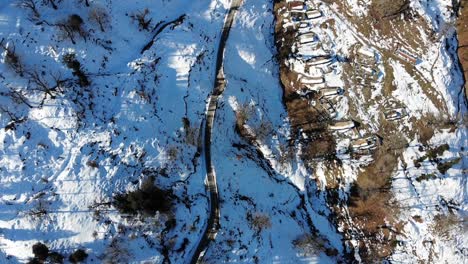 Drone-shot-of-Uttarakhand,-India.-Beautiful-landscape