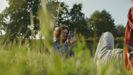 friends enjoying a day out in nature taking photos