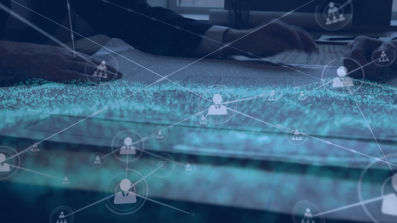 animación de la red de conexiones a través de diversas personas de negocios que buscan planos en la oficina