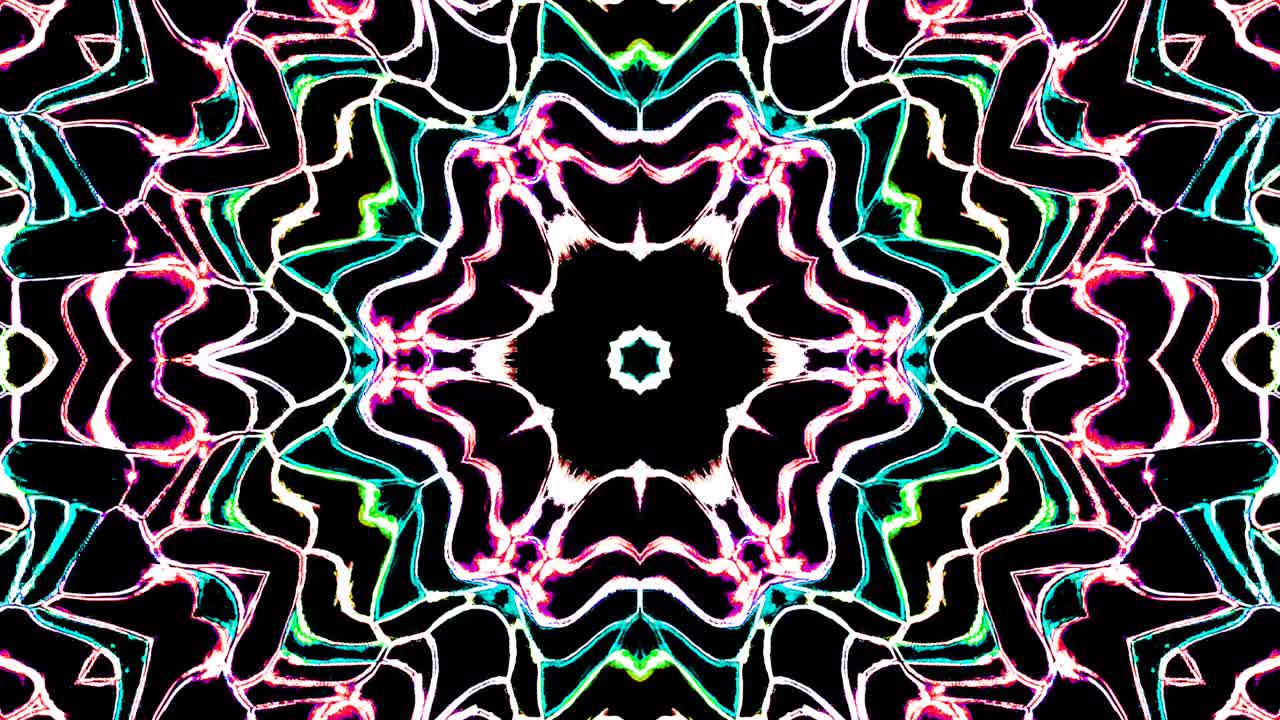 Bellissimo caleidoscopio astratto e brillante, luce colorata e scintillante con movimento fluido