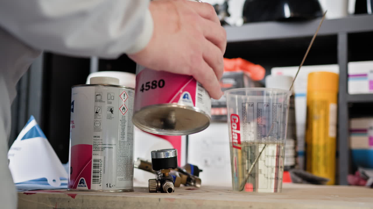 смешивание автомобильной краски