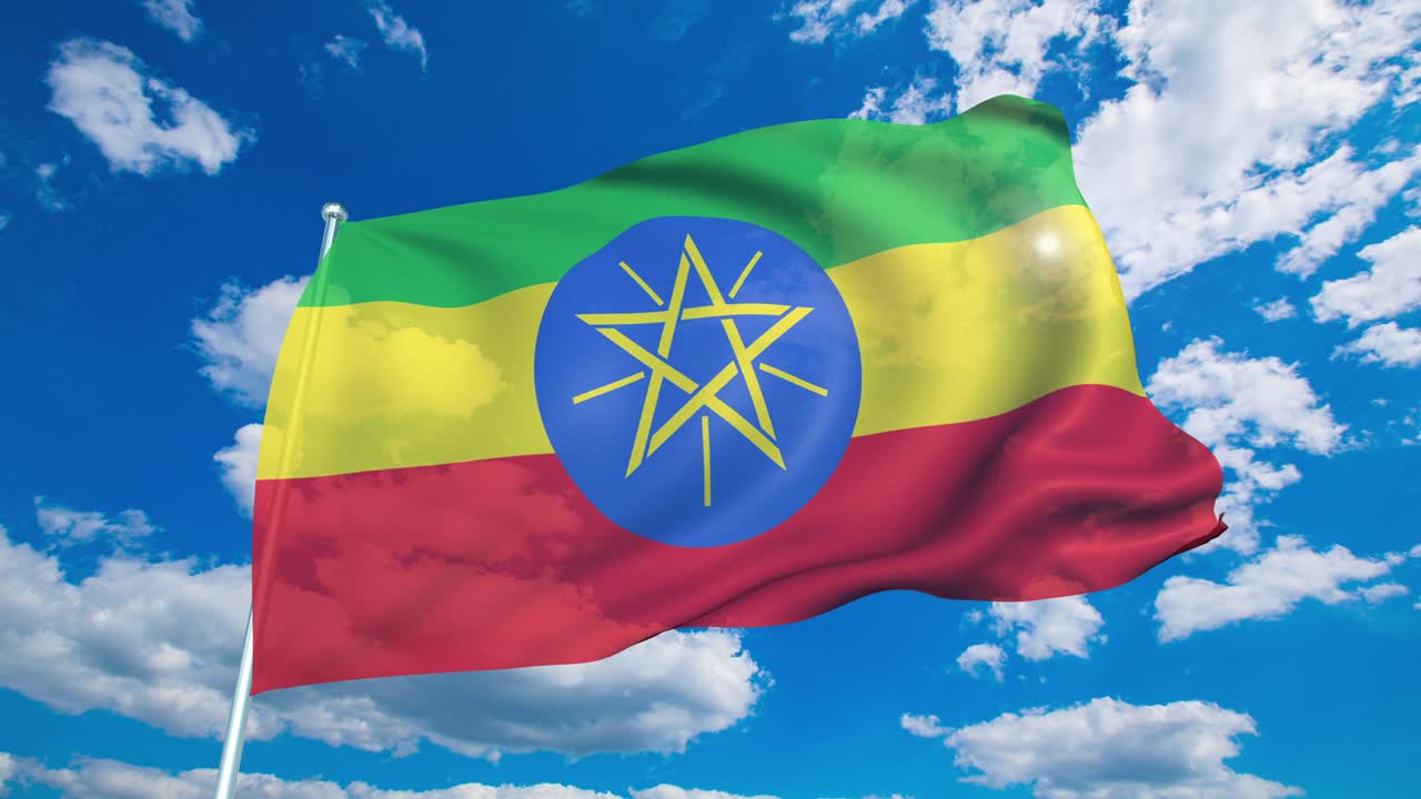 에티오피아의 발은 구름이 가득한 하늘을 배경으로 천 구조로 (loopable)