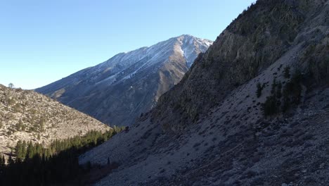 Luftaufnahme-Der-Bergklippen-Sunshine-Sierra-Nevada,-Kalifornien