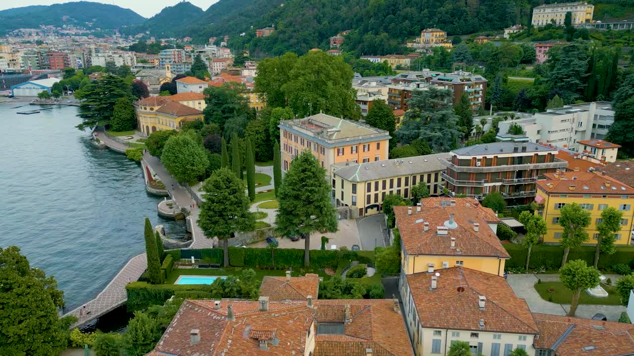 4K Aerial Drone Video of the Beautiful Lakeside Gardens of Villas on Lake Como, Italy in the Summer