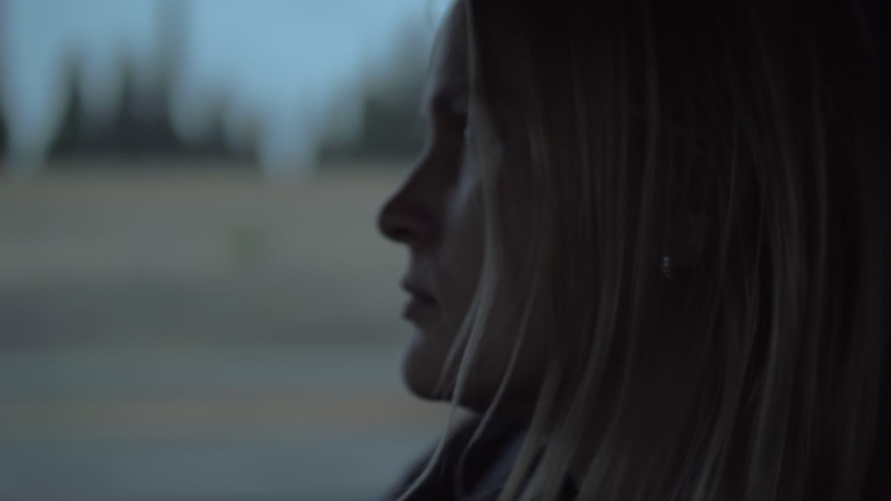 도시를 가로질러 저녁 타기