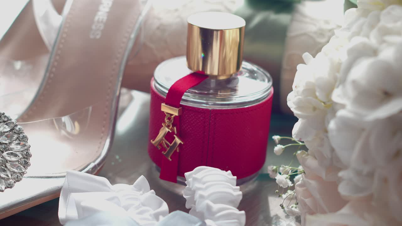 Dettagli accessori da sposa