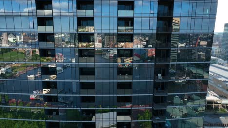 rascacielos de la ciudad de cristal en estados unidos