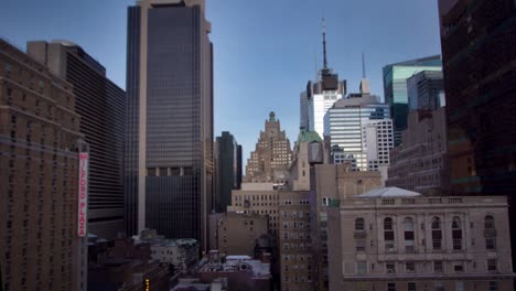 Manhattan-View-Daytime-00