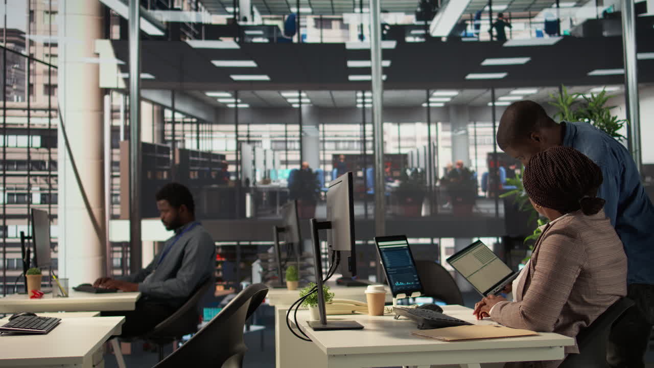 Business Collaboration in Modern Office