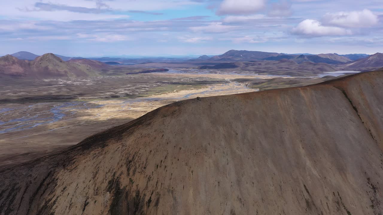 paisaje volcánico de islandia