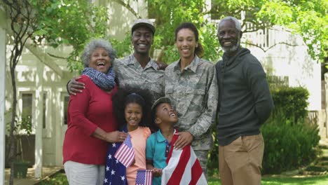 Porträt-Eines-Soldaten-Mit-Seiner-Familie