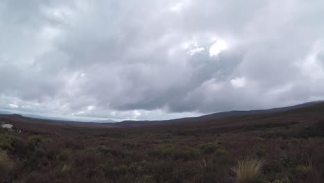 moving cloud at tongariro alpine crossing