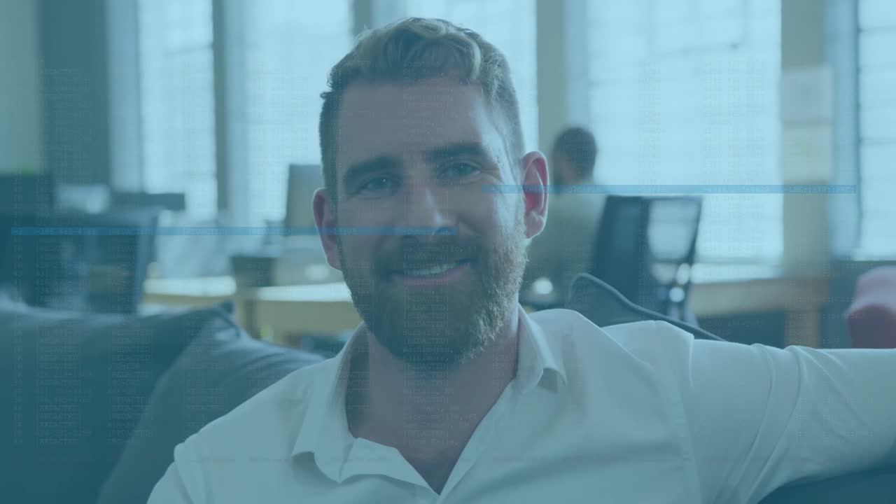 animación de líneas sobre el hombre de negocios caucásico sonriendo