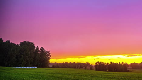 from a bright yellow sky to a light pink one in a time lapse shot