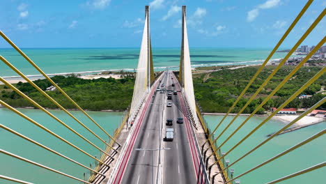 viaducto de cable en el río grande del norte, brasil