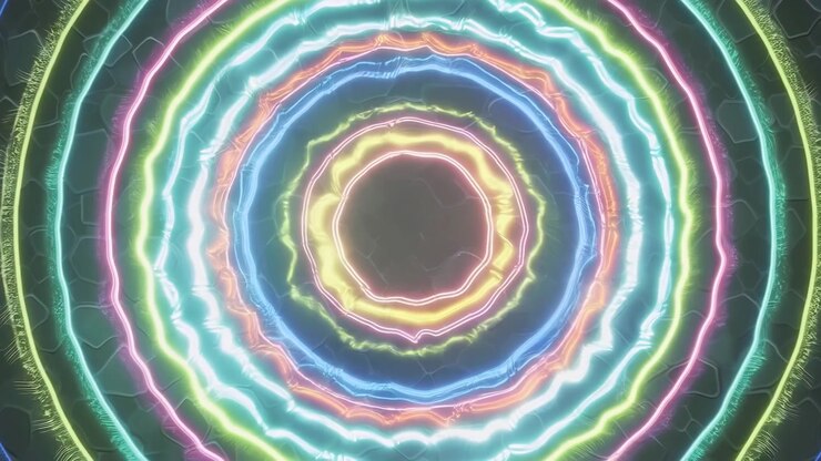 Anéis concêntricos brilhantes giram para dentro sobre superfície escura rachada, criando um vórtice circular vívido com destaques ciano, azul-petróleo, magenta, roxo, amarelo, verde e profundidade futurista profunda