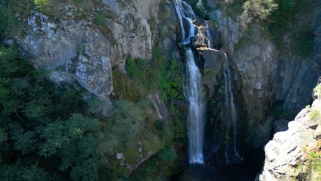 Fervenza-do-Toxa-Seen-From-The-Air-During-Summer-In-Silleda,-Pontevedra,-Spain