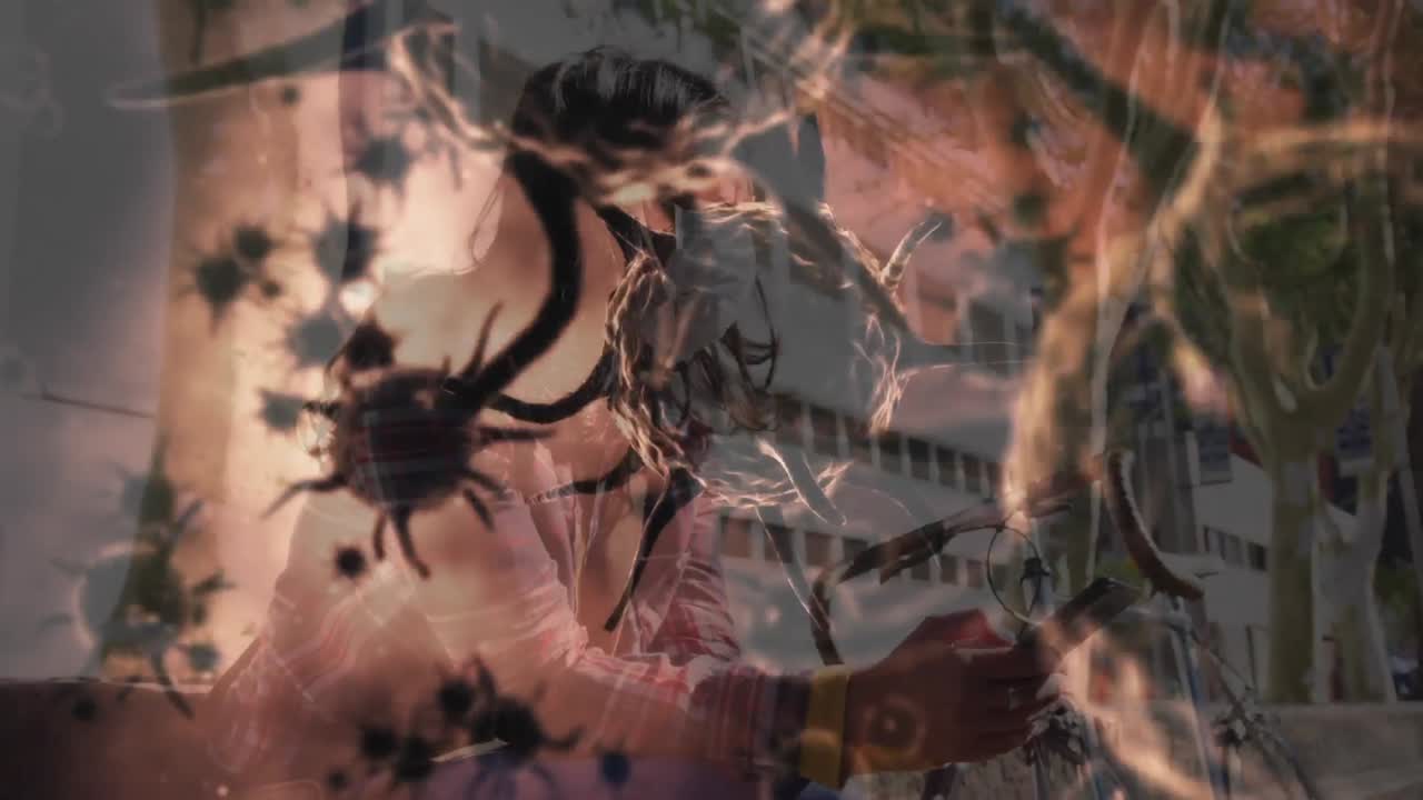 마스크를 착용한 여성에게 퍼지는 거대 코로나바이러스 코로나19 세포의 애니메이션