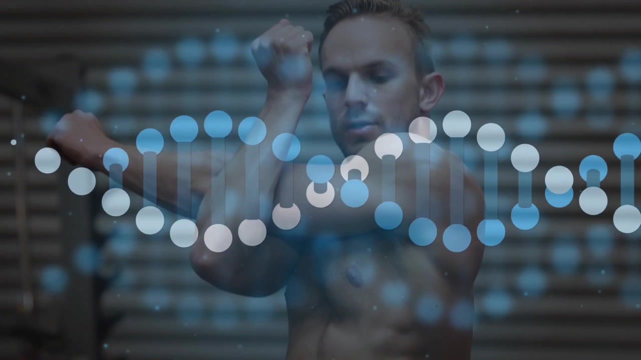Uomo a torso nudo che si muove ed esegue esercizi di stretching per la parte superiore del corpo, riscaldandosi in palestra con un overlay a elica.