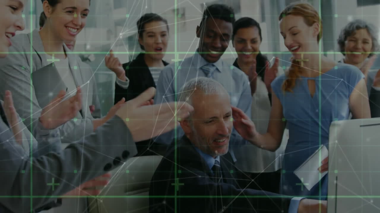 animación de la red de conexiones entre diversos colegas que se reúnen en la oficina