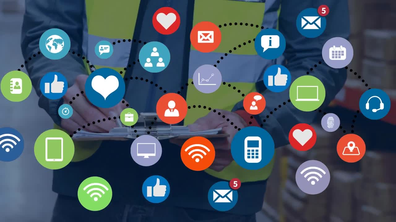 animación de iconos volando sobre un trabajador caucásico en un almacén