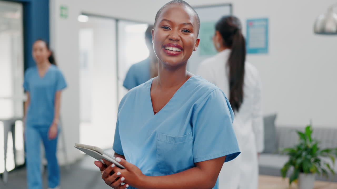 Happy woman or black doctor face in busy hospital