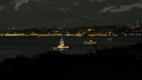 Historischer-Jungfernturm-Istanbul-Nach-Der-Restaurierung