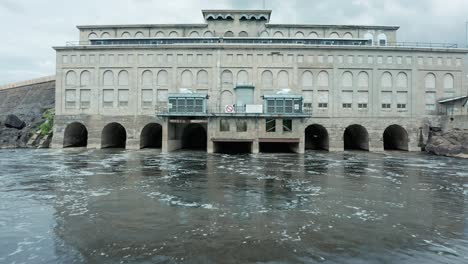 Aerial,-Saint-Croix-Falls-Dam,-hydroelectric-power-plant-generator-in-Wisconsin