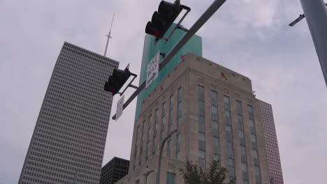 Establishing-shot-of-the-Houston-city-Hall-building-11