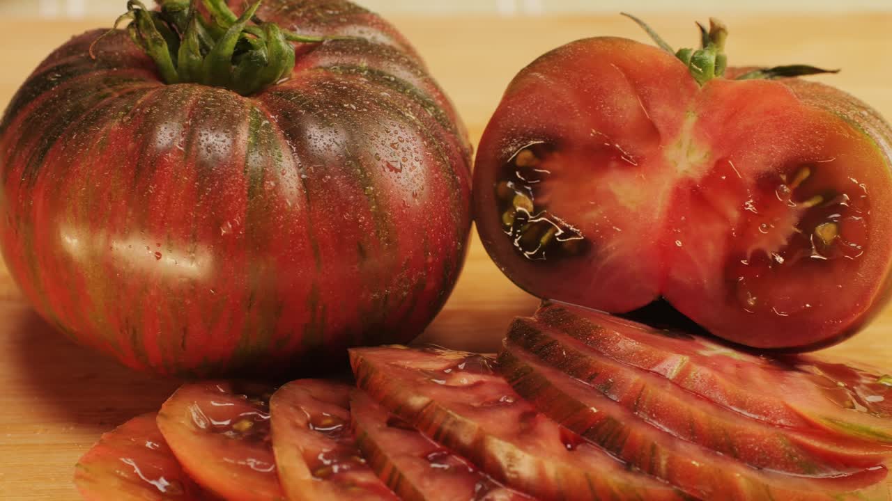 Sliced Heirloom Tomato