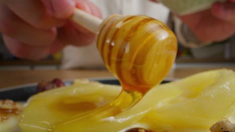 honey drizzled pears and cheese
