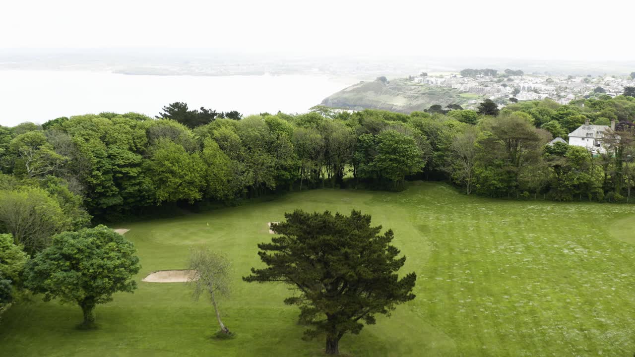 Veduta Aerea Di Un Campo Da Golf A St Ives In Cornovaglia, Inghilterra, Regno Unito