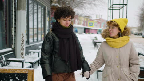 girlfriends in the street