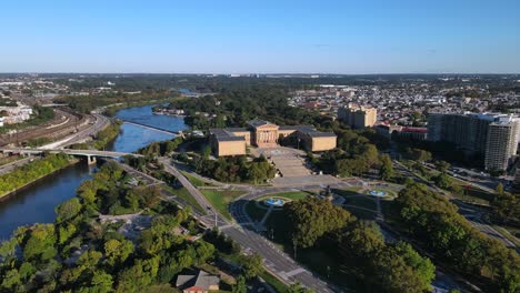 excelente vista aérea del museo de arte de filadelfia de pennsylvania