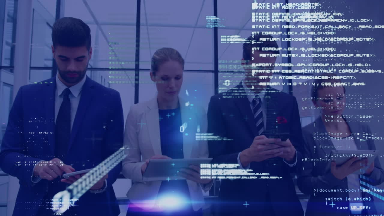 procesamiento de datos contra colegas de oficina que utilizan dispositivos electrónicos