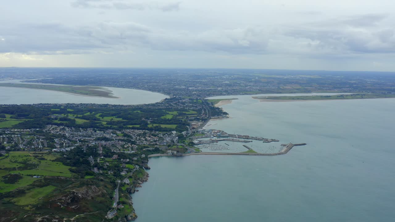 howth harbour, dublin, irlanda, setembro de 2021