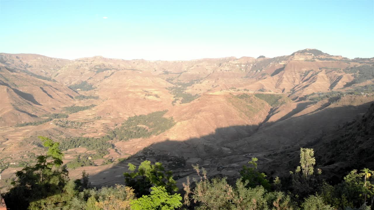 Cresta montuosa di Lalibela, Lalibela, Etiopia. Riprese aeree.